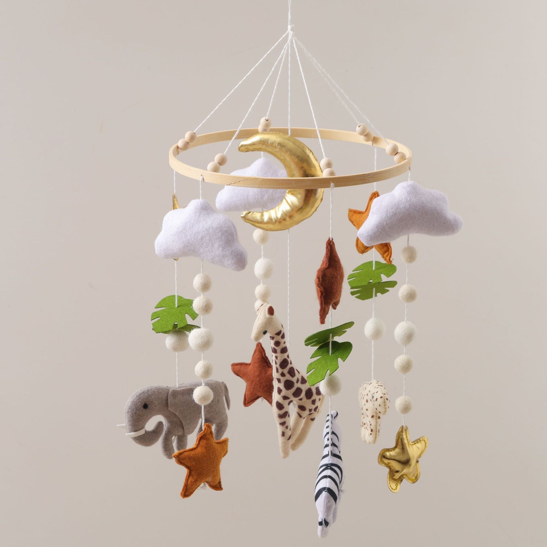 Baby Bed Bell Pendant Wind Chime Animal Crib Hanging Rattle Newborn Comfort Toy