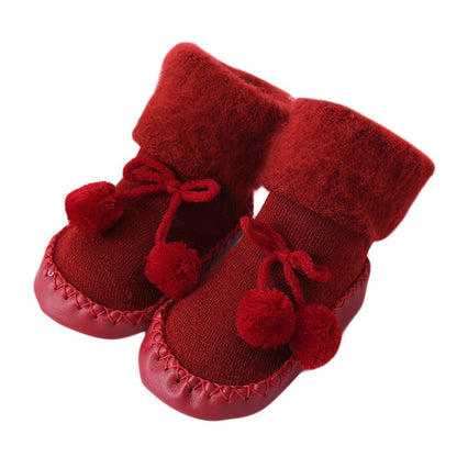 Baby's Pom Pom Winter Home Socks