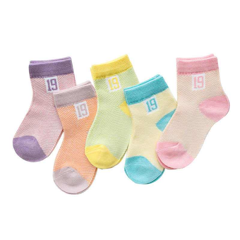 Kid's Cotton Socks with Cartoon Animal Pattern